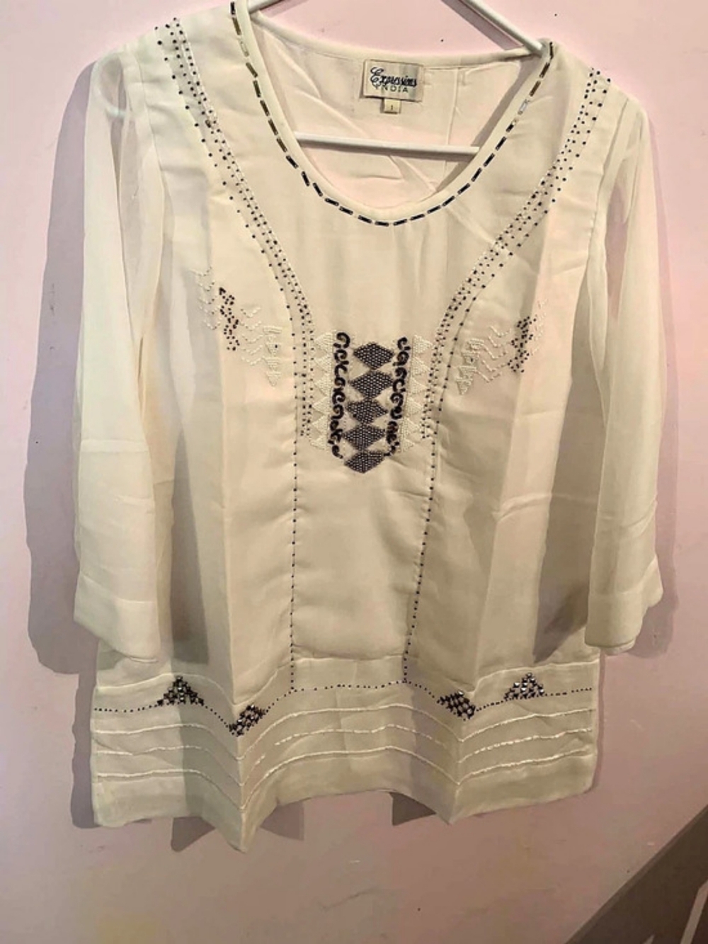 Zanzee Embellished White Tunic Like New